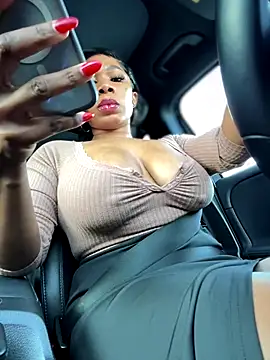 Belle    online show from 11/28/25, 09:50