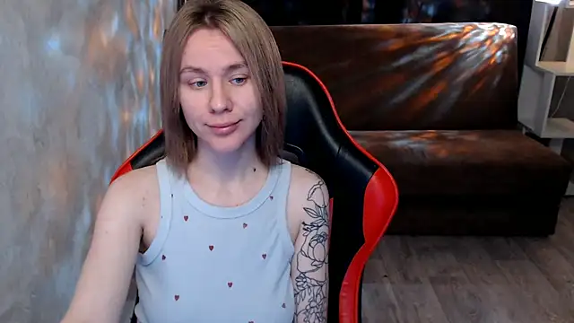 Snapshot of Mila_Jon chatting on 11/27/25, 03:52 Mila Jon online show from 11/27/25, 03:52