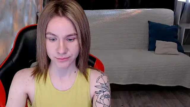 Snapshot of Mila_Jon chatting on 11/30/25, 03:10 Mila Jon online show from 11/30/25, 03:10