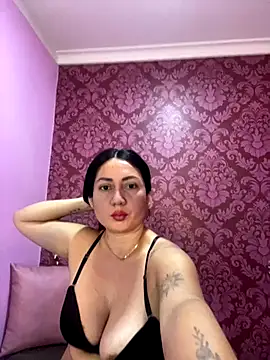 juliana diaz online show from 11/23/25, 11:10