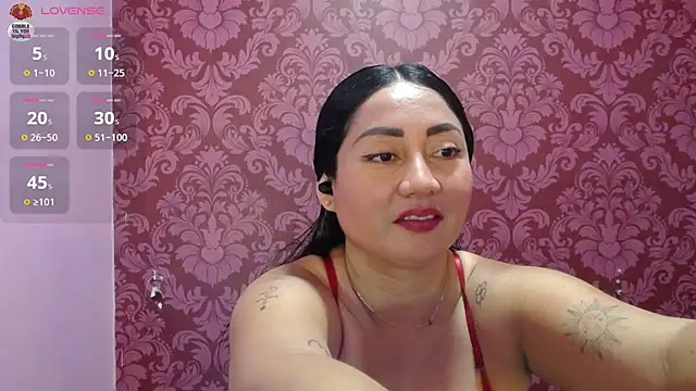 juliana diaz online show from 07/28/26, 03:21