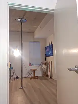 NikiFm online show from 10/27/25, 03:05