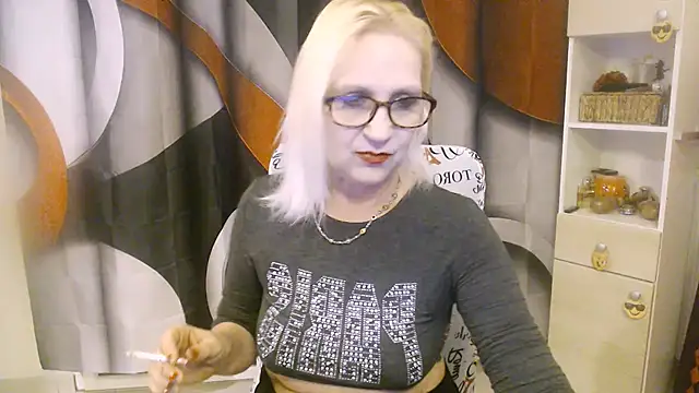 Snapshot of Ala-N-Dala chatting on 09/16/25, 09:38 Ala-N-Dala online show from 09/16/25, 09:38