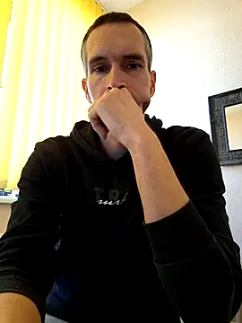 Snapshot of Geiler-boy313 chatting on 03/19/25, 10:11 Geiler-boy313 online show from 03/19/25, 10:11