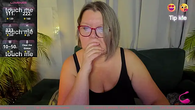 Shannonshine online show from 09/30/25, 05:23