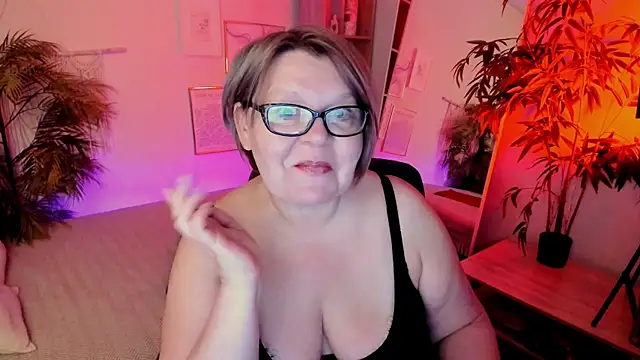 Shannonshine online show from 06/07/26, 07:45