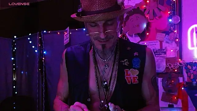 mycock2474u online show from 02/01/25, 01:20