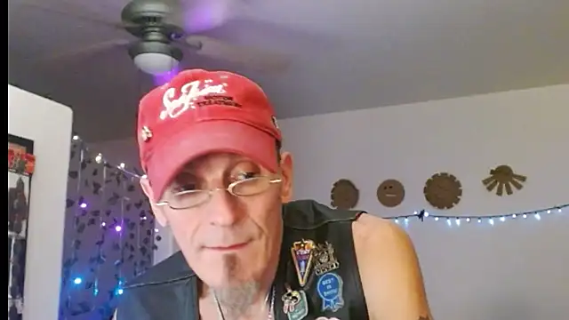 mycock2474u online show from 02/24/25, 10:26