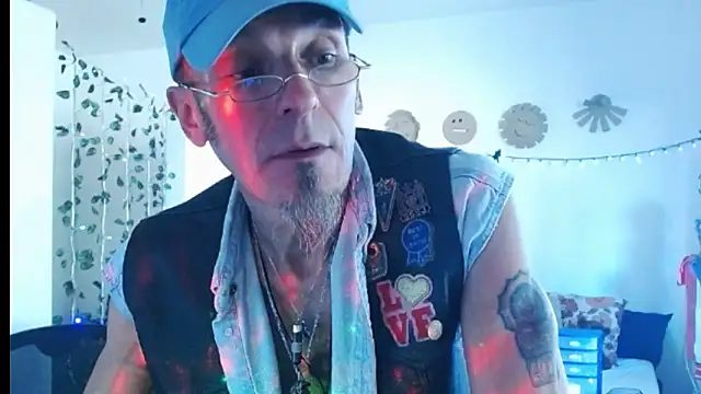 mycock2474u online show from 02/24/25, 11:52