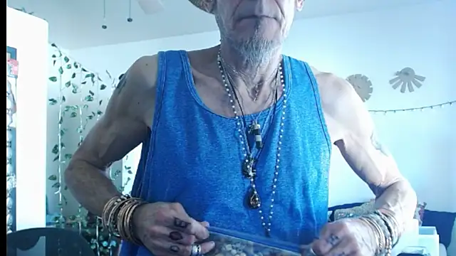 mycock2474u online show from 03/02/25, 09:43