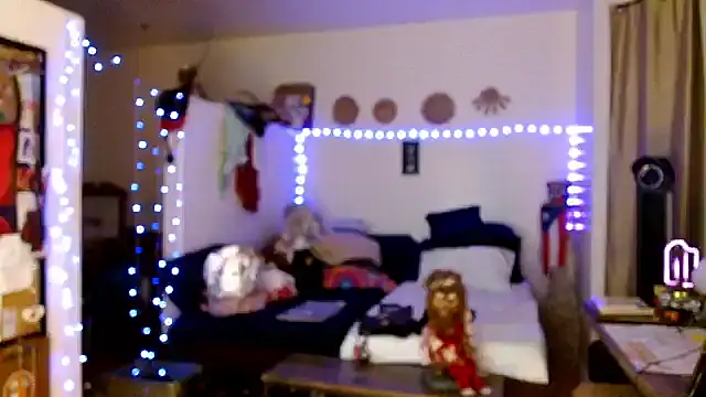 mycock2474u online show from 09/23/25, 04:15