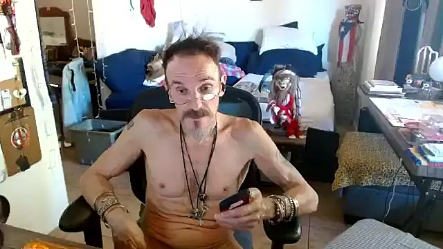 mycock2474u online show from 09/24/25, 04:43