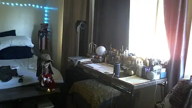 mycock2474u online show from 10/01/25, 03:40