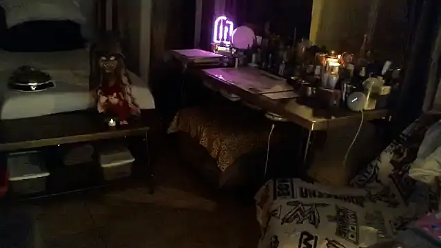 mycock2474u online show from 10/02/25, 06:20