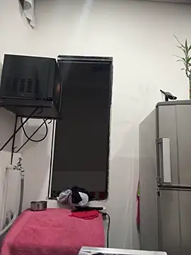 carolgaita online show from 10/15/25, 10:04