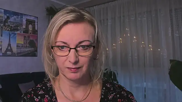 vanessa chat online show from 12/08/24, 02:30