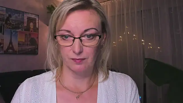 vanessa chat online show from 12/11/24, 08:50
