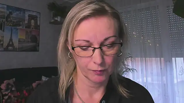 vanessa chat online show from 01/16/25, 02:19