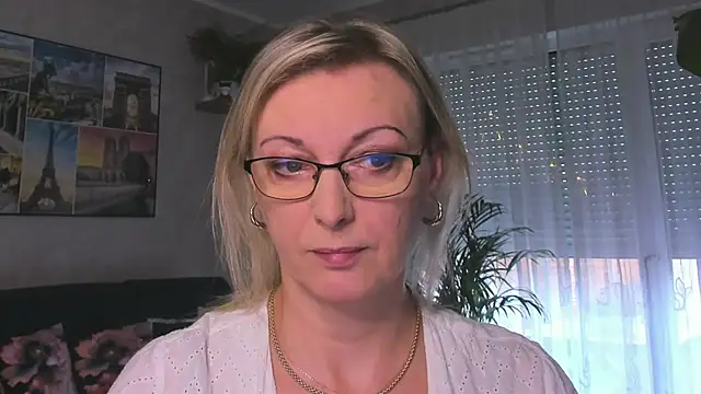 vanessa chat online show from 01/19/25, 02:28