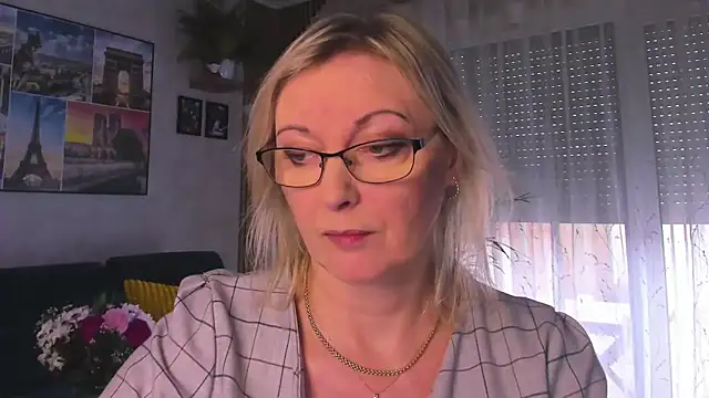 Snapshot of vanessa_chat chatting on 02/16/26, 02:24 vanessa chat online show from 02/16/26, 02:24