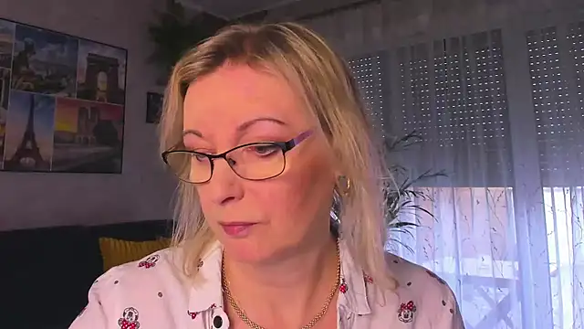 Snapshot of vanessa_chat chatting on 02/17/26, 02:24 vanessa chat online show from 02/17/26, 02:24