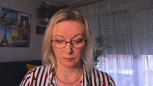 Snapshot of vanessa_chat chatting on 02/23/26, 02:14 vanessa chat online show from 02/23/26, 02:14
