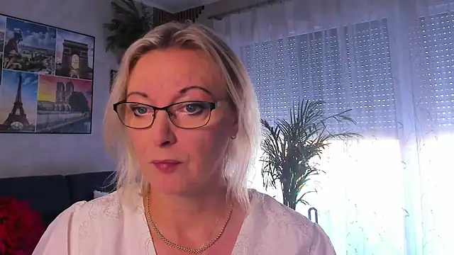 vanessa chat online show from 06/22/26, 01:30