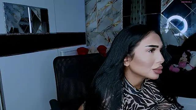 Snapshot of mistress_meryem chatting on 10/26/25, 11:09 mistress meryem online show from 10/26/25, 11:09