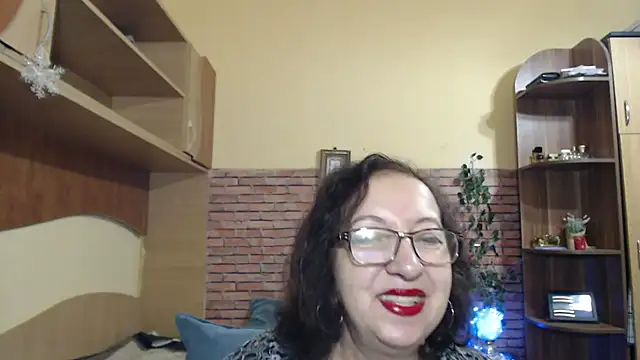 EvelyneFlirtyMilf online show from 01/07/26, 04:15