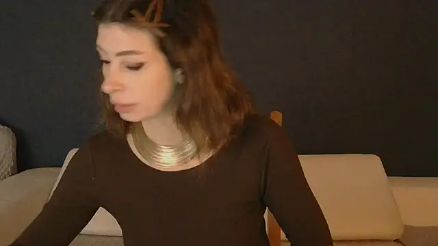 Snapshot of WhiteQueen888 chatting on 09/25/25, 07:12 WhiteQueen888 online show from 09/25/25, 07:12