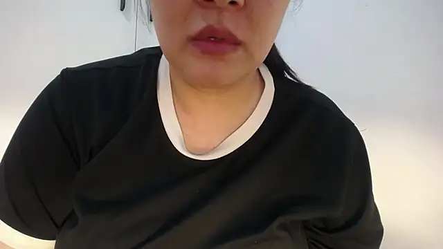 Snapshot of Squirt_tsunami_268 chatting on 02/21/25, 01:11 Squirt tsunami 268 online show from 02/21/25, 01:11
