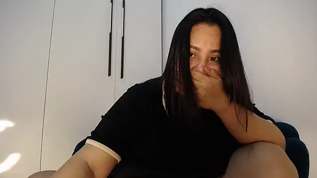 Snapshot of Squirt_tsunami_268 chatting on 03/04/25, 03:48 Squirt tsunami 268 online show from 03/04/25, 03:48