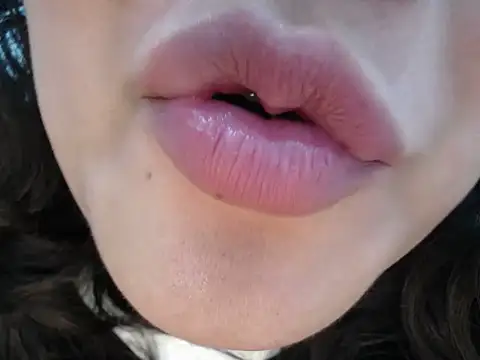 Snapshot of Squirt_tsunami_268 chatting on 10/30/25, 04:30 Squirt tsunami 268 online show from 10/30/25, 04:30