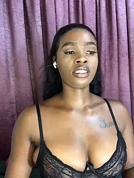 LuciousLips96 online show from 01/06/25, 08:35