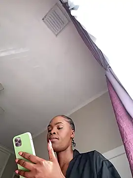 LuciousLips96 online show from 06/06/26, 10:09