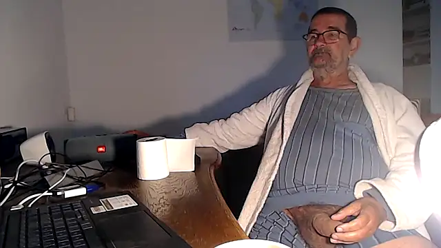 silvio-aus-luzern-CH online show from 10/03/25, 05:59