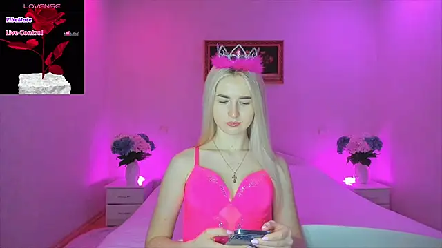 Snapshot of AnnaCarrera chatting on 01/11/25, 10:51 AnnaCarrera online show from 01/11/25, 10:51