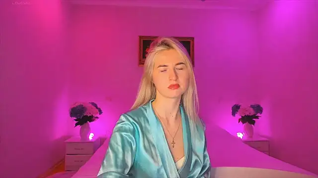 Snapshot of AnnaCarrera chatting on 01/13/25, 11:38 AnnaCarrera online show from 01/13/25, 11:38