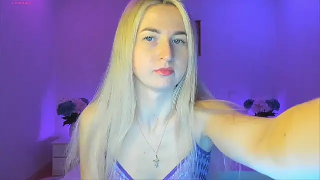 Snapshot of AnnaCarrera chatting on 01/14/25, 10:34 AnnaCarrera online show from 01/14/25, 10:34