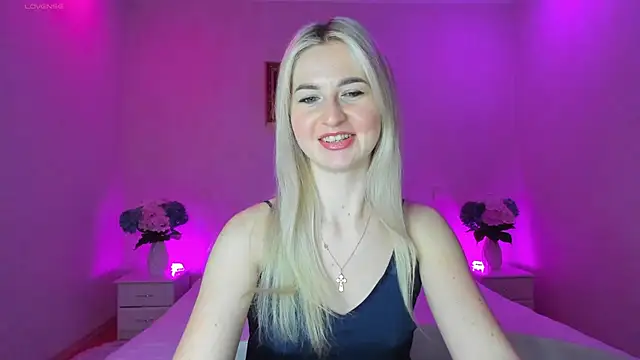 Snapshot of AnnaCarrera chatting on 01/16/25, 05:44 AnnaCarrera online show from 01/16/25, 05:44