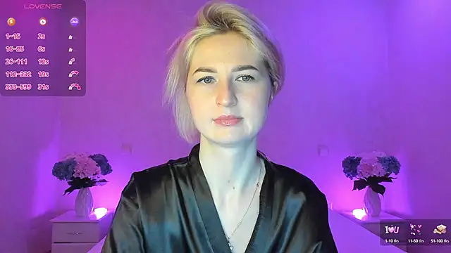 Snapshot of AnnaCarrera chatting on 02/17/25, 09:41 AnnaCarrera online show from 02/17/25, 09:41