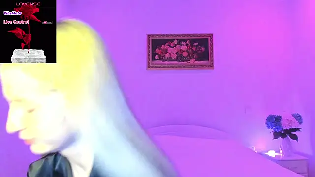 Snapshot of AnnaCarrera chatting on 03/03/25, 09:05 AnnaCarrera online show from 03/03/25, 09:05