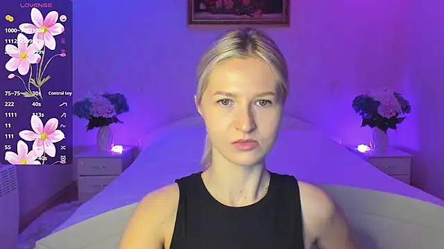 Snapshot of AnnaCarrera chatting on 11/12/25, 08:41 AnnaCarrera online show from 11/12/25, 08:41