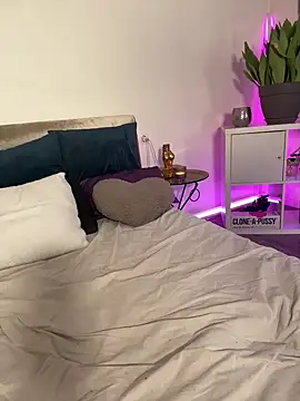 TiffanyRoxx online show from 03/04/25, 12:39