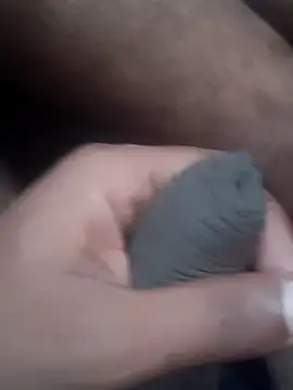 Snapshot of Anjalikanahiya chatting on 10/24/25, 12:52 Anjalikanahiya online show from 10/24/25, 12:52