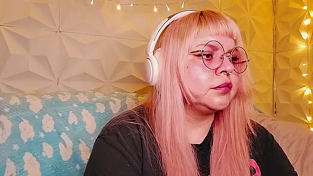 Satyn doll online show from 05/19/26, 01:00