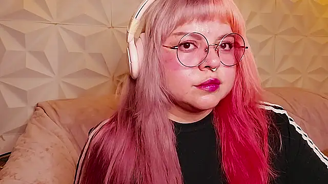 Satyn doll online show from 07/26/26, 11:00