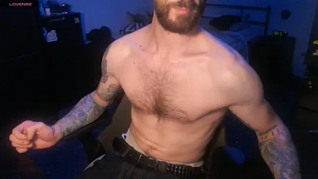 SexxxyLouis online show from 10/04/25, 07:23