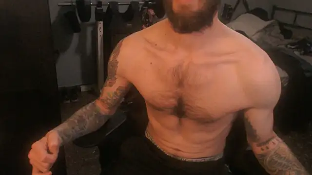 SexxxyLouis online show from 04/01/26, 09:21