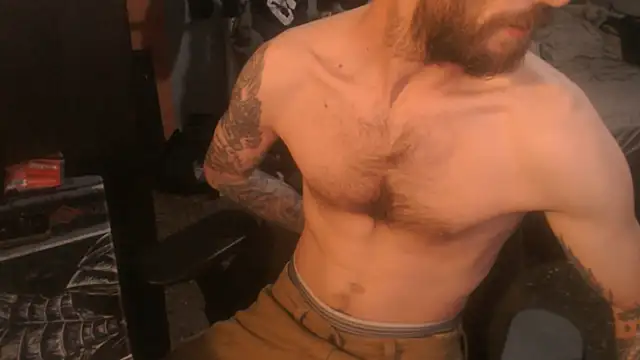 SexxxyLouis online show from 05/01/26, 09:47
